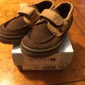 Boys Sperry Bal Harbour Shoe sz 6m great condition